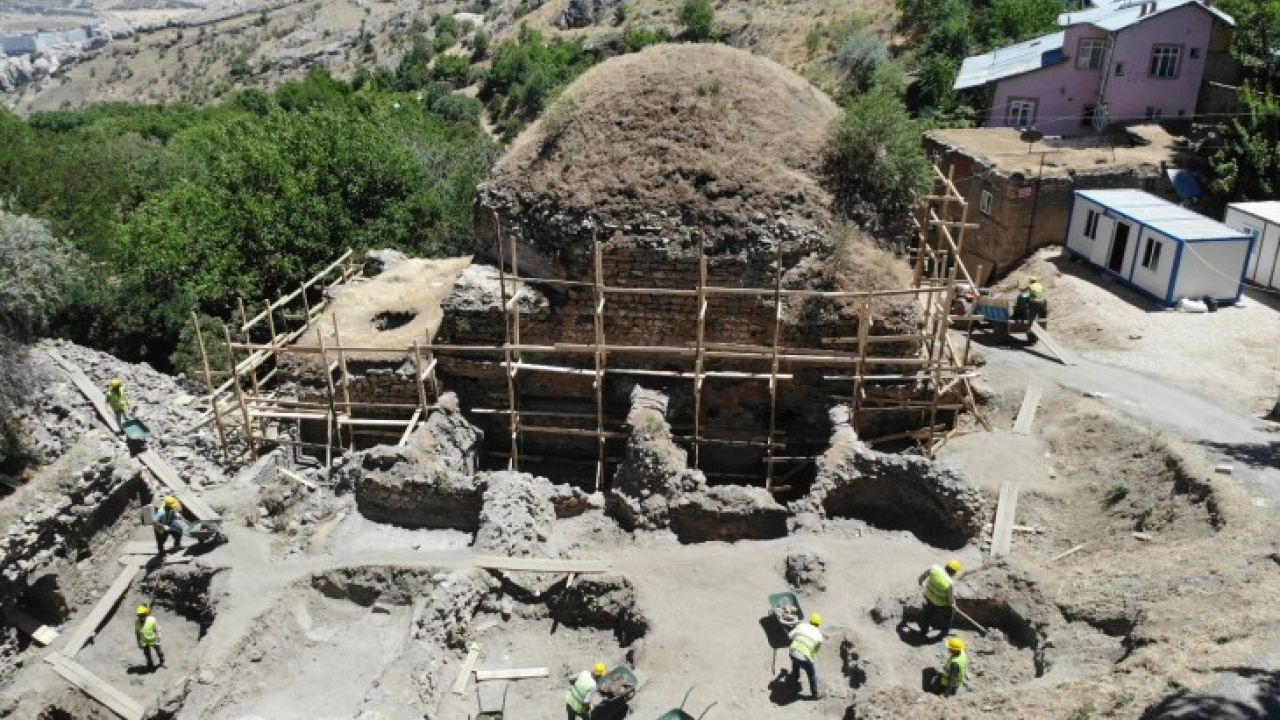 Harput'un turizmine katkı, çalışma başlatılan tarihi hamam müzeye dönüşecek